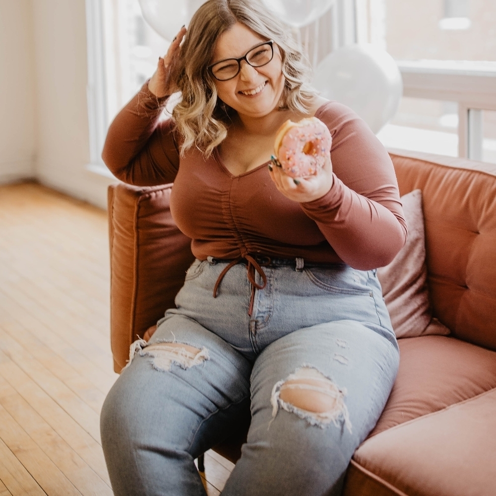 NWT CAPELLA - Ruched front LS Top